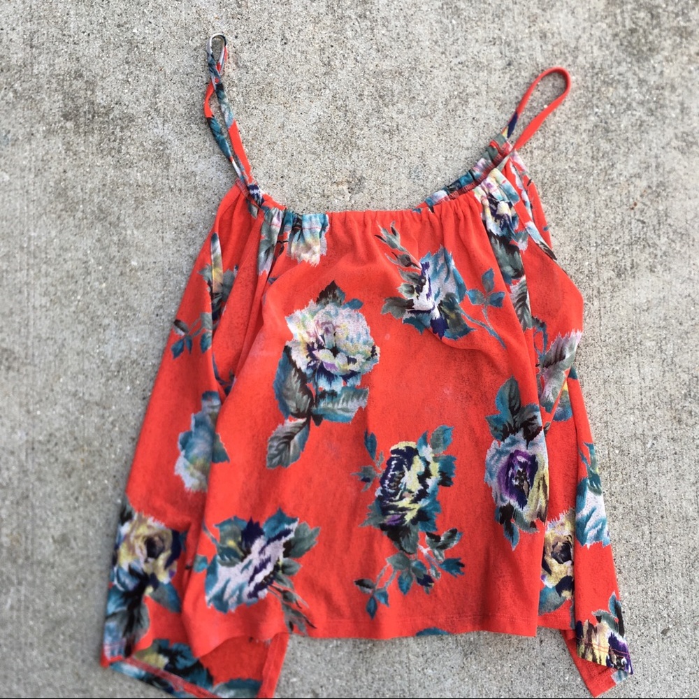 Flow flower tank